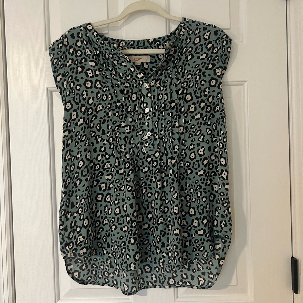 LOFT Green and Black Leopard Print Blouse